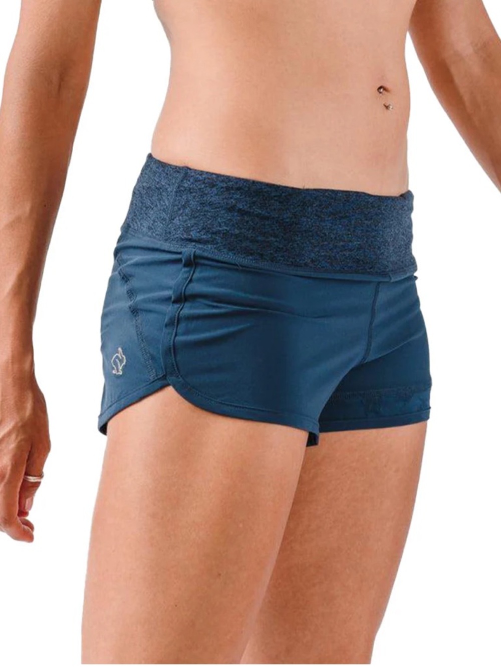rabbit Catch Me if you Can Shorts Size M in Dress Blues